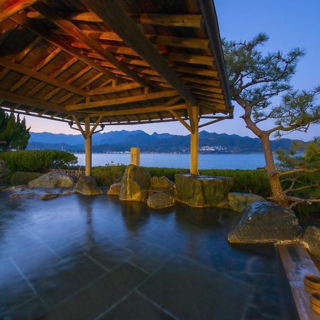 Hotel Katsuura Gyoen Nachikatsuura Zewnętrze zdjęcie